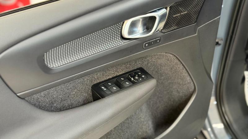 Volvo XC40 Pure (elétrico) - foto 13