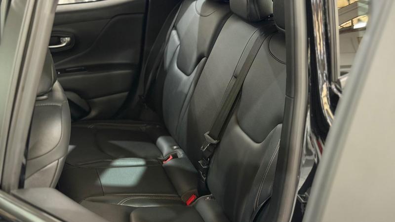 Jeep Renegade 1.8 16V Flex Limited 4P Automático - foto 18