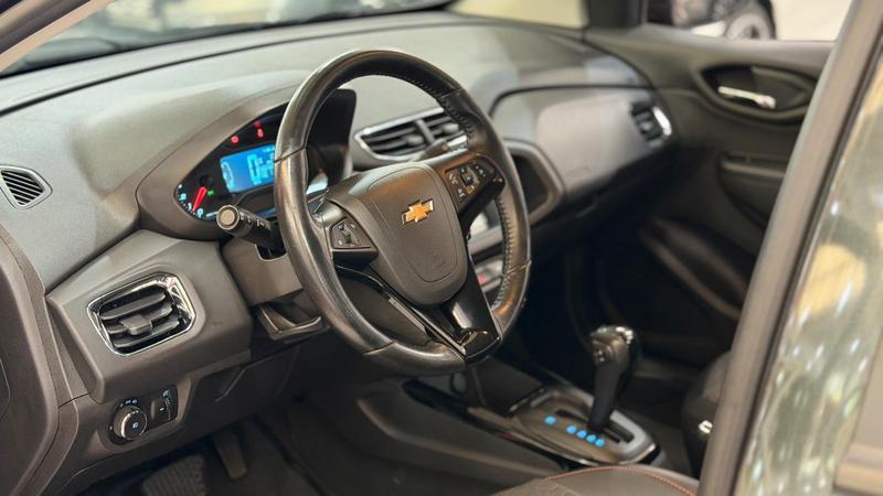 Chevrolet Onix LTZ 1.4 Mpfi 8V 4P Automático - foto 10