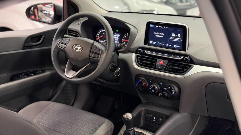 Hyundai HB20S Comfort Plus 1.0 12V Flex Mec - foto 13
