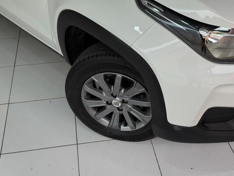 Fiat Strada Freedom 13cd - foto 7