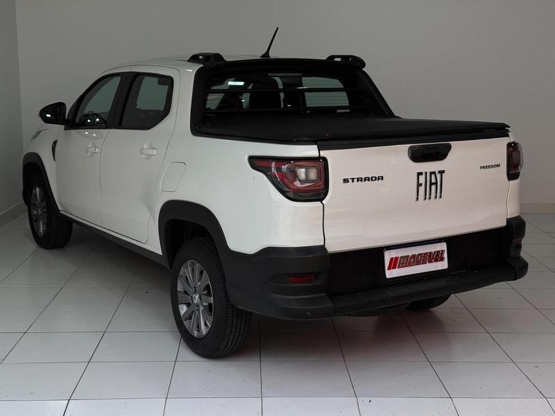 Fiat Strada Freedom 13cd - foto 8