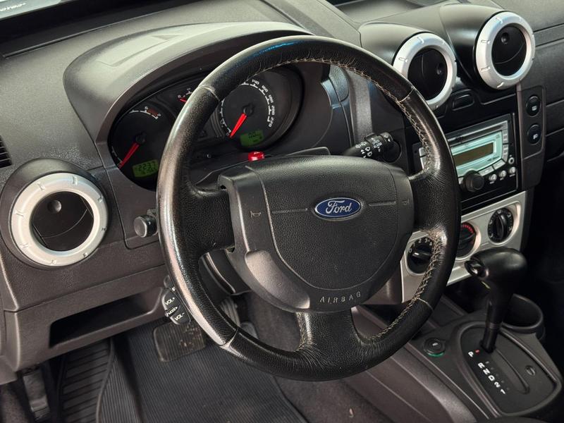 Ford EcoSport XLT 2.0 Flex - foto 18