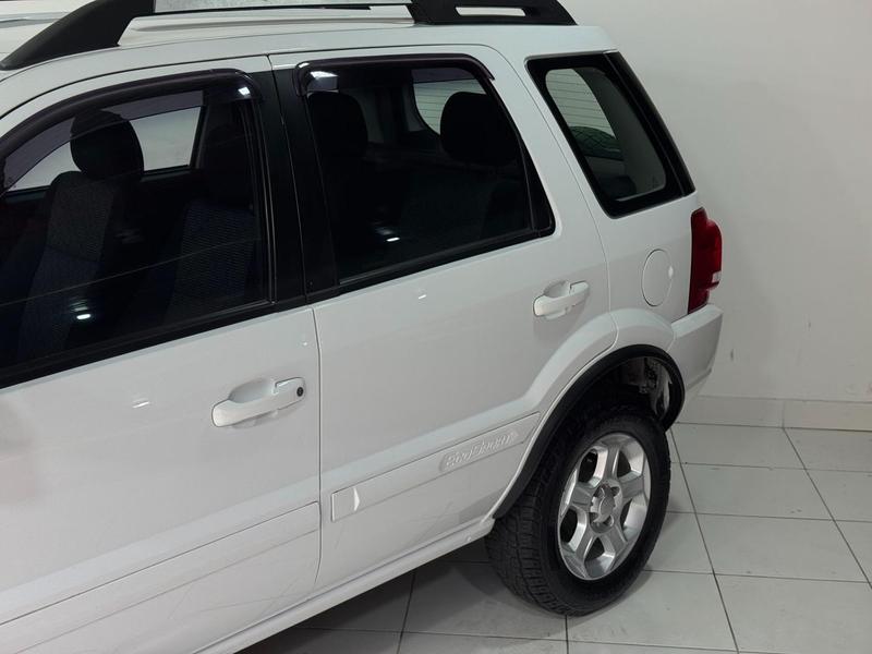 Ford EcoSport XLT 2.0 Flex - foto 4