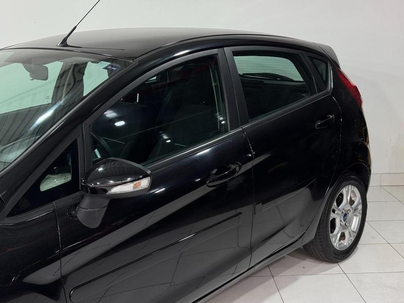 Ford Fiesta Ha 16l Se A - foto 3