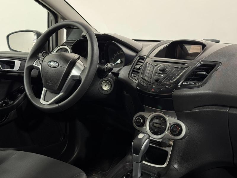 Ford Fiesta Ha 16l Se A - foto 12