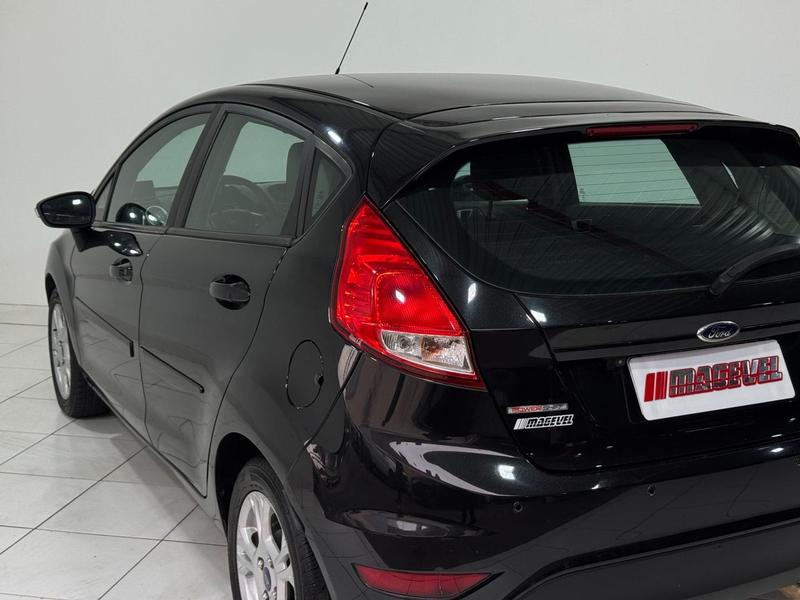 Ford Fiesta Ha 16l Se A - foto 10