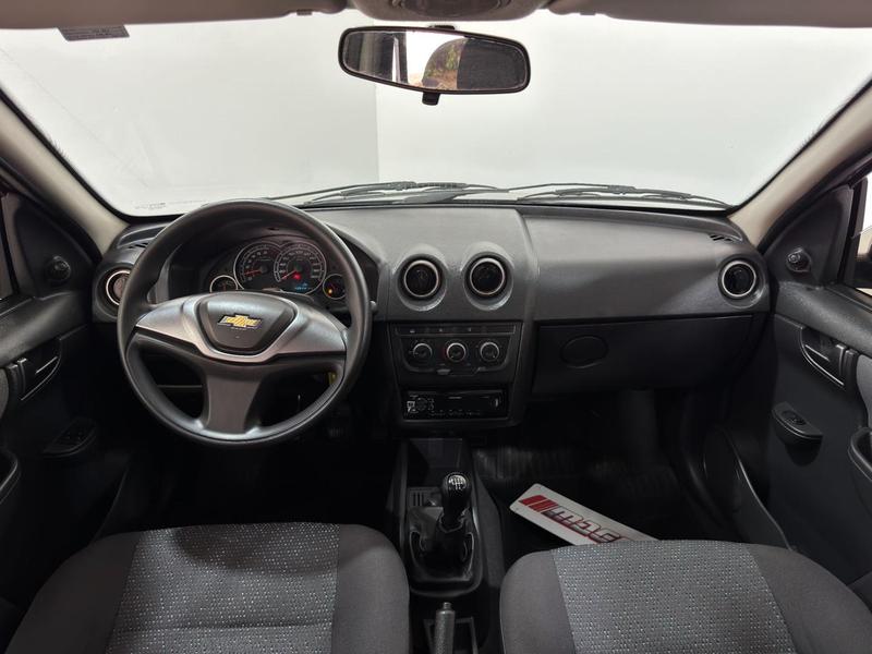Chevrolet Celta 10l LT - foto 18