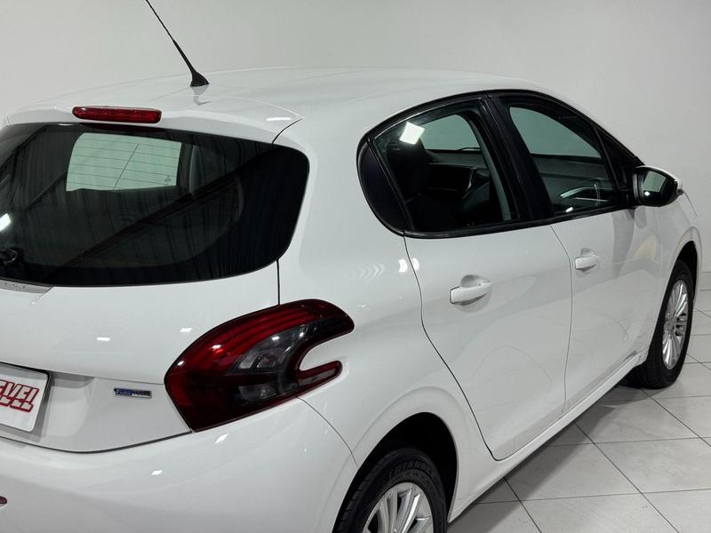 Peugeot 208 Act Pack Mt - foto 6
