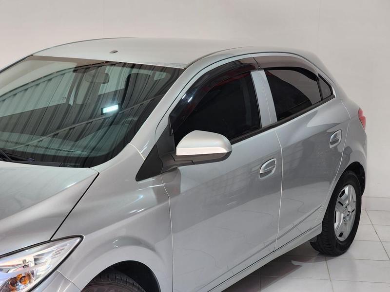 Chevrolet Onix 10mt LT - foto 3
