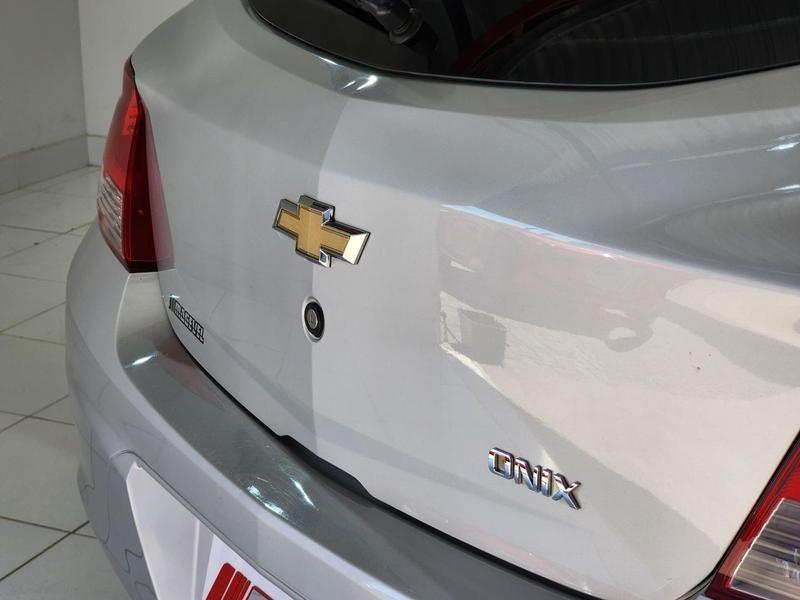Chevrolet Onix 10mt LT - foto 14