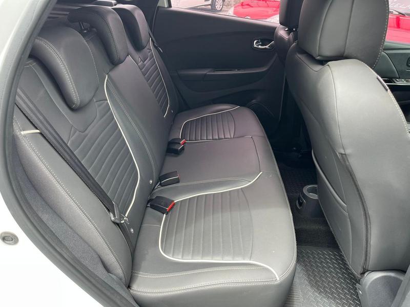 Renault Captur Inten 20a - foto 9