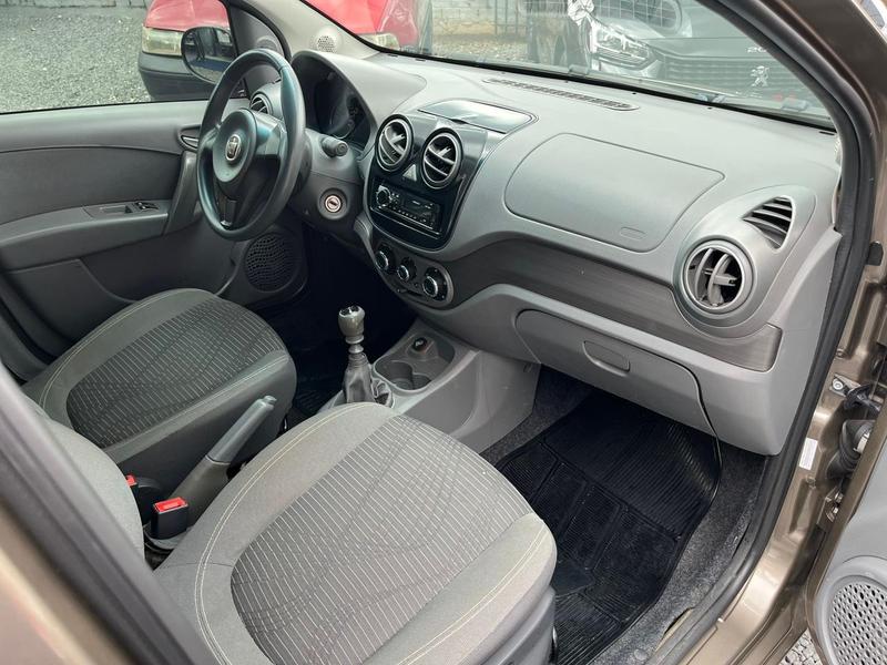 Fiat Palio Attract 1.0 - foto 8