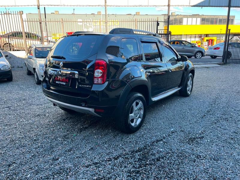 Renault Duster 2.0 D 4x2a - foto 3