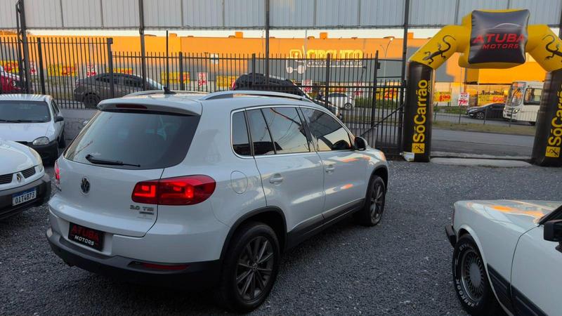 Volkswagen Tiguan 2.0 TSI - foto 5