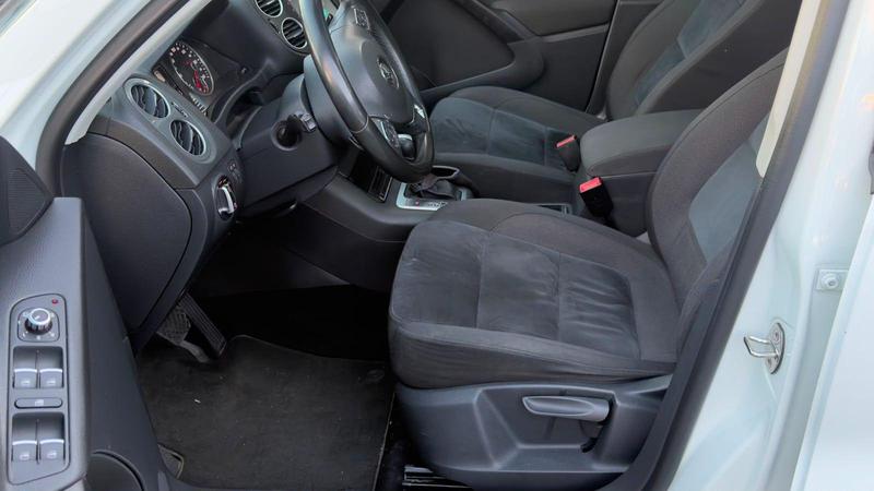 Volkswagen Tiguan 2.0 TSI - foto 9
