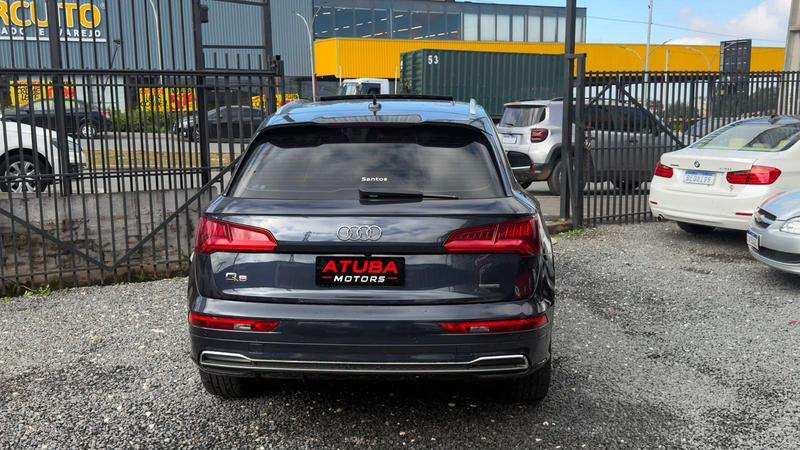 Audi Q5 2.0 TFSI - foto 6