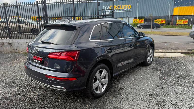 Audi Q5 2.0 TFSI - foto 4
