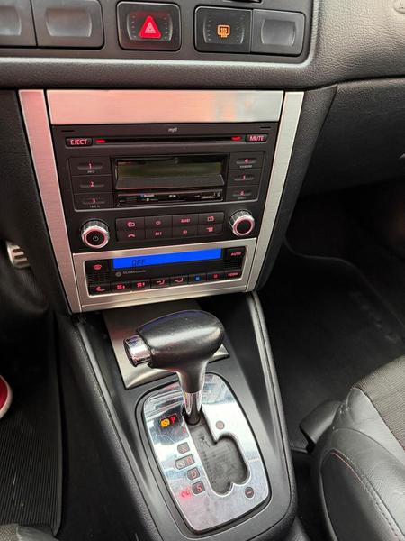 Volkswagen Golf 2.0 Sportline - foto 8