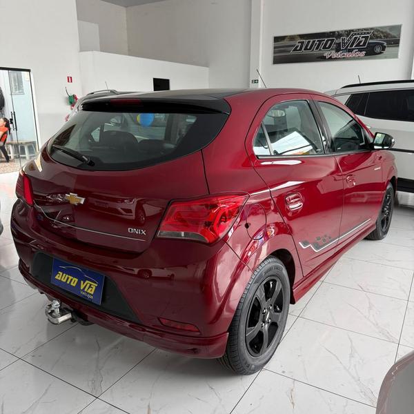 Chevrolet Onix 14mt Eff - foto 14