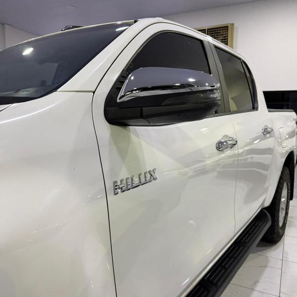 Toyota Hilux Cd 4X4 2.8 Diesel Mec. - foto 4