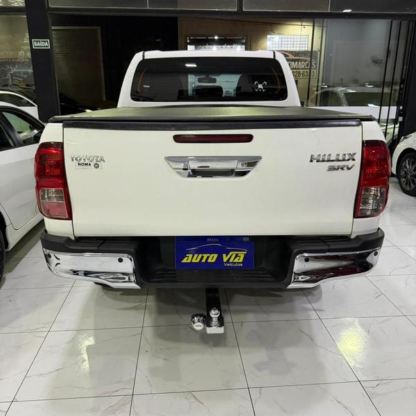 Toyota Hilux Cd 4X4 2.8 Diesel Mec. - foto 15