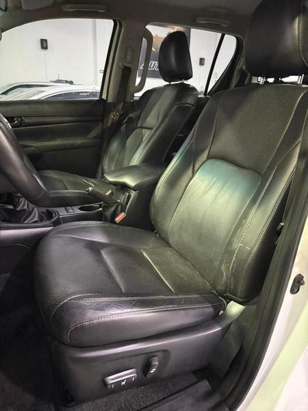 Toyota Hilux Cd 4X4 2.8 Diesel Mec. - foto 12