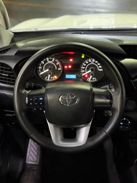 Toyota Hilux Cd 4X4 2.8 Diesel Mec. - foto 7
