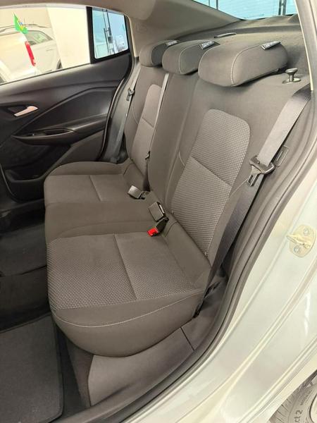 Chevrolet Onix Plus 10mt - foto 13