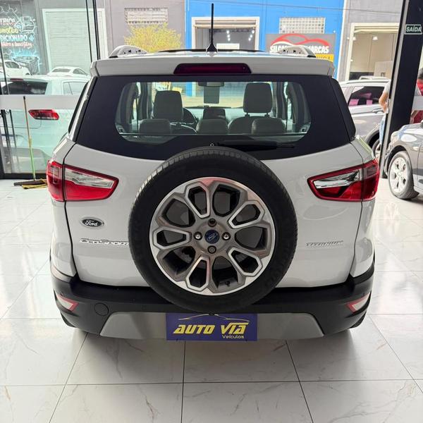 Ford EcoSport Titnat 2.0 - foto 16