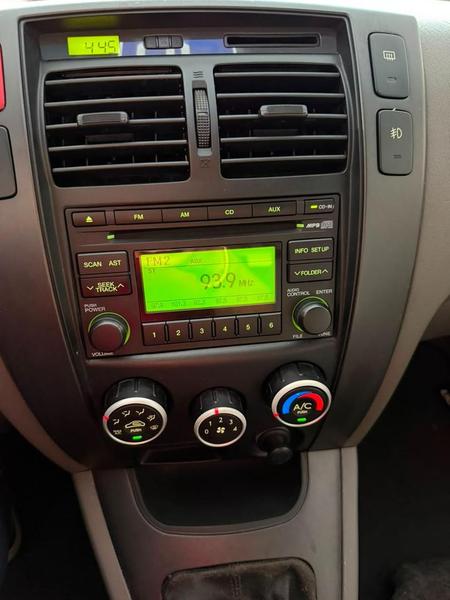 Hyundai Tucson Gl 20l - foto 8