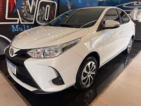TOYOTA YARIS SA XL15LIVE