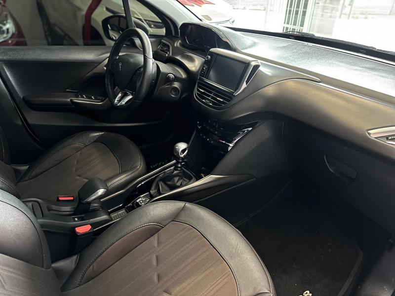 Peugeot 2008 Griffe 1.6 Flex 16V 5P Mec. - foto 13