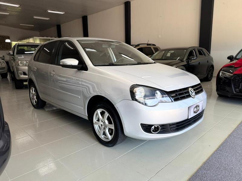 Volkswagen Polo 1.6 Mi S.ouro 1.6 Mi Tot.flex 8V 5P - foto 2