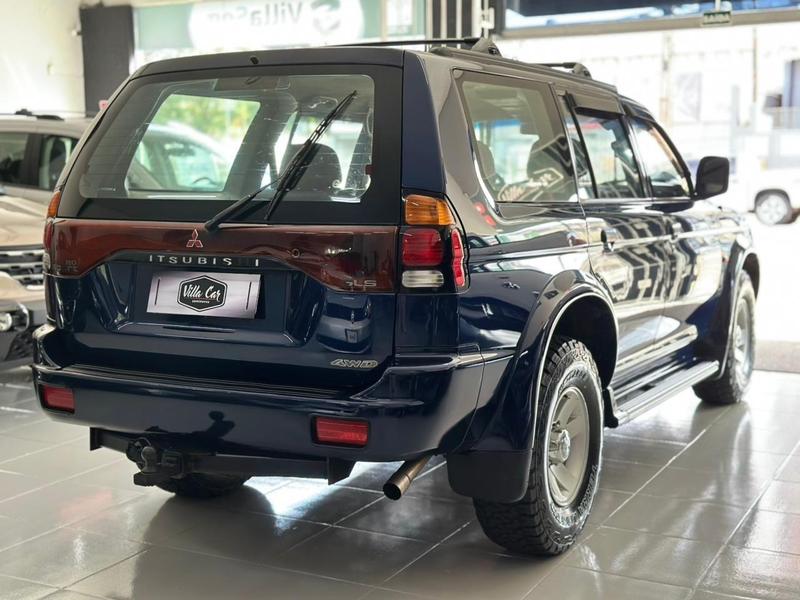 Mitsubishi Pajero Sport 3.0 4X2 V6 Mec. Aut. - foto 6