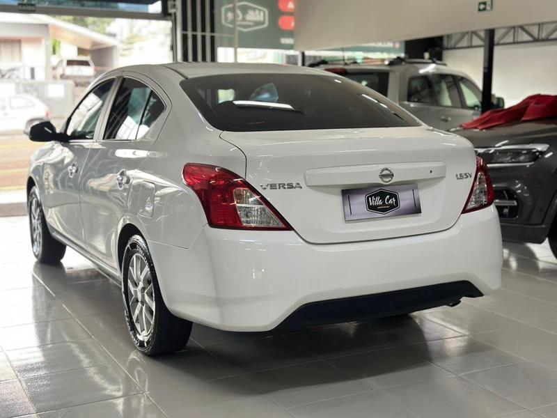 Nissan Versa Sl 1.6 16V Flexstart 4P Aut. - foto 6