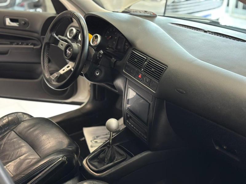 Volkswagen Golf 1.6mi 1.6mi Gener. Black & Silver - foto 13