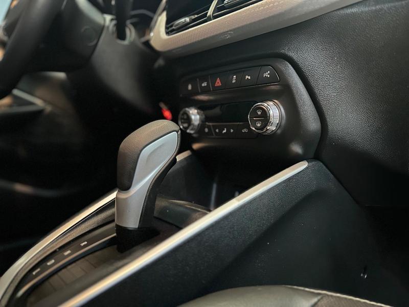 Chevrolet Onix Plus 1.0t Premier 2 - foto 10