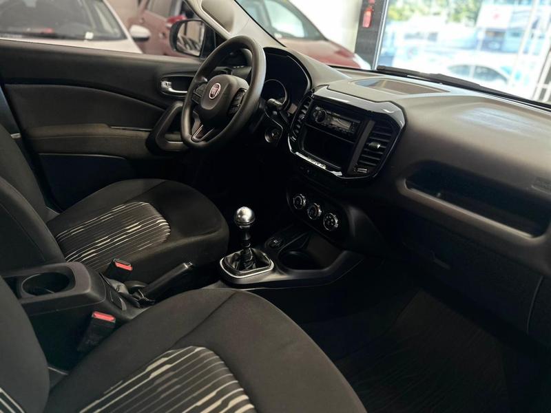 Fiat Toro Endurance 1.8 16V Flex - foto 12