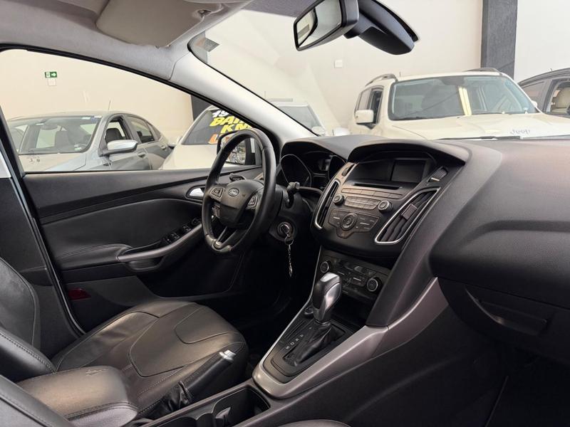 Ford Focus 2.0 Se Plus 16V Flex 4P Powershift - foto 17