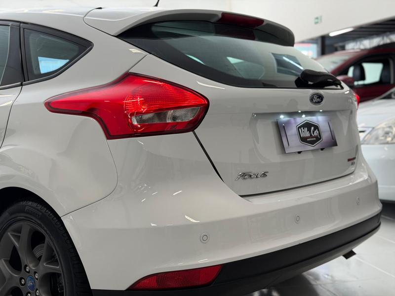 Ford Focus 2.0 Se Plus 16V Flex 4P Powershift - foto 4