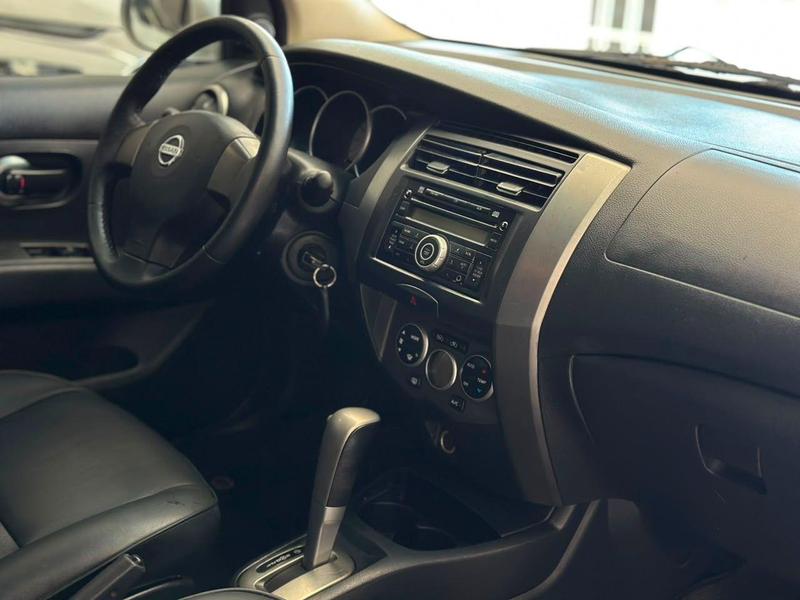 Nissan Livina 18sl - foto 15
