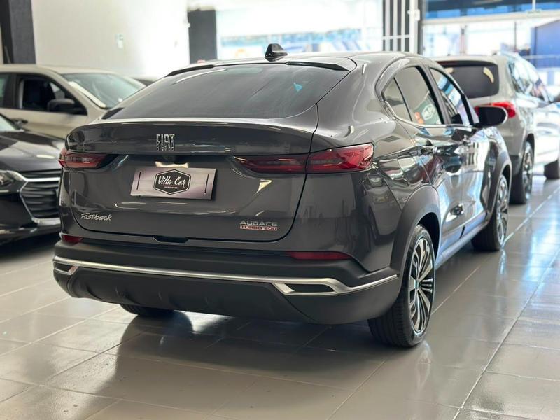 Fiat Fastback Audace 1.0 200 T. Flex Automático - foto 3