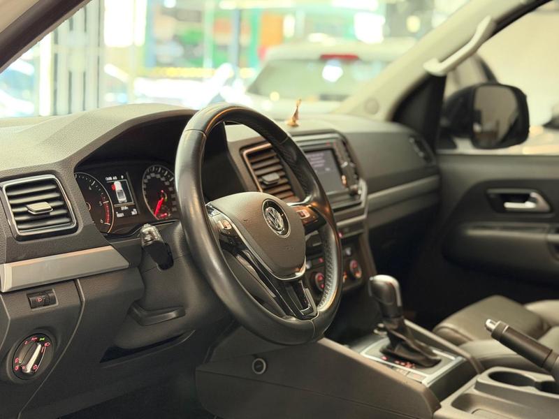 Volkswagen Amarok V6 Highline - foto 11
