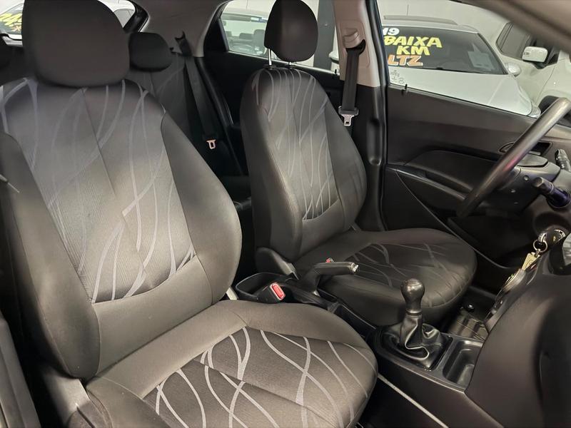 Hyundai HB20 1.0 Comfort - foto 11