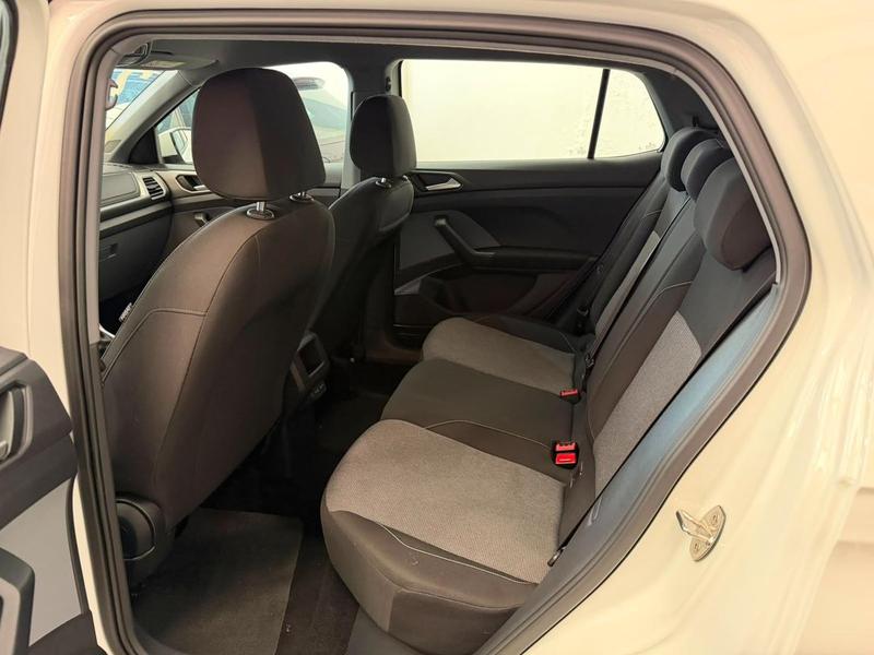 Volkswagen T-Cross 200 TSI - foto 13