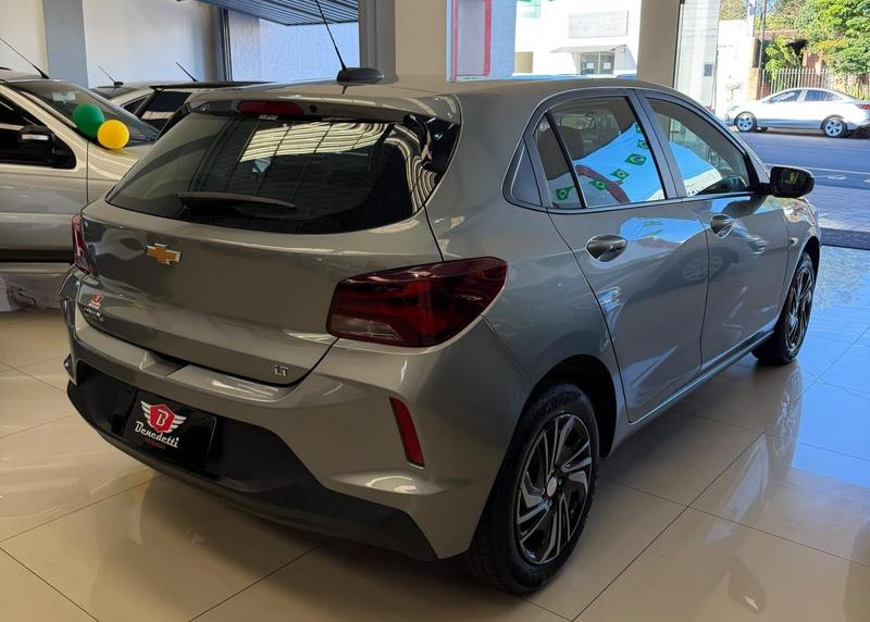 Chevrolet Onix 10mt - foto 6