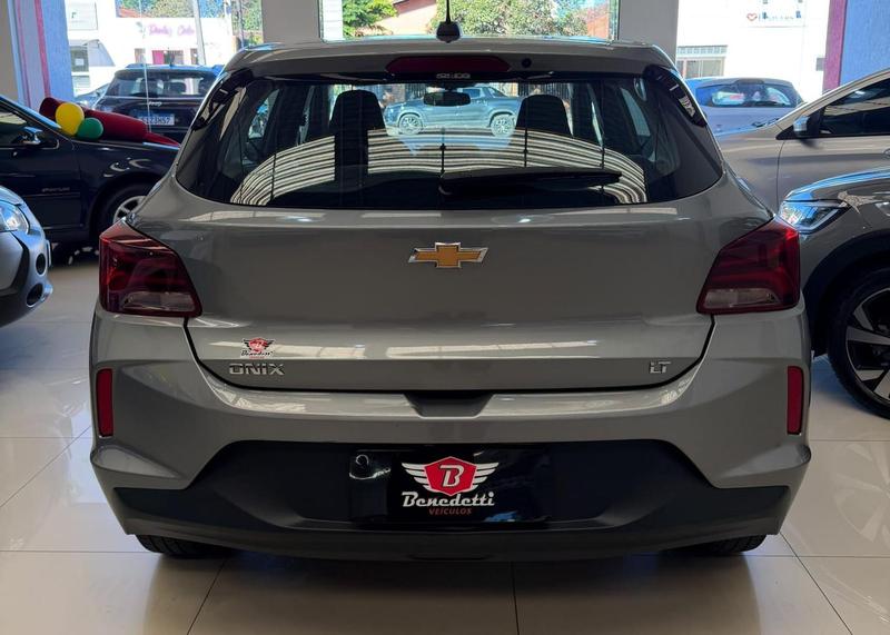 Chevrolet Onix 10mt - foto 5