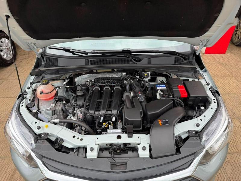 Chevrolet Onix 10mt - foto 9