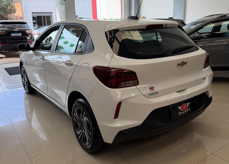 Chevrolet Onix 10mt - foto 4